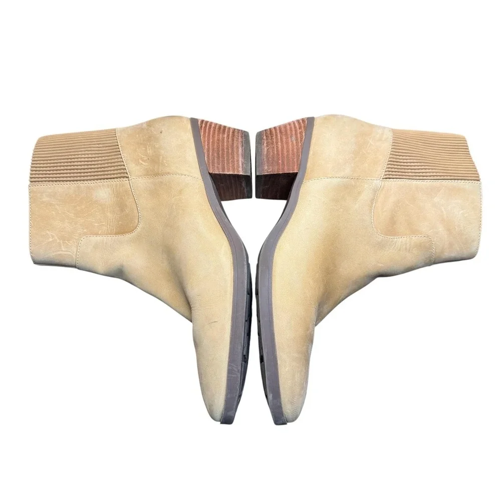 Vionic Shantelle Booties Womens Size 9.5 Beige‎ Leather Waterproof Ankle Zip
